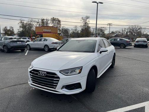 2022 Audi A4 40 Premium