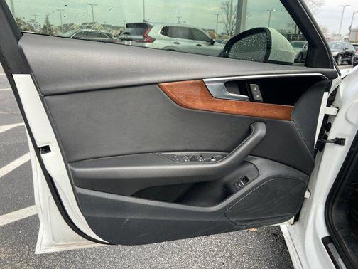 2022 Audi A4 40 Premium