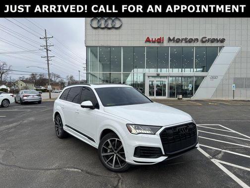 2023 Audi Q7 55 Premium Plus