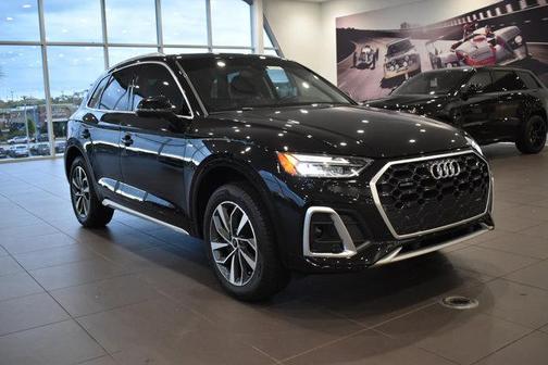 2024 Audi Q5 45 S line Premium