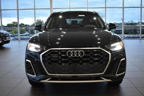 2024 Audi Q5 45 S line Premium