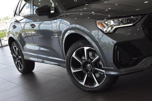 2025 Audi Q3 45 S line Premium Plus