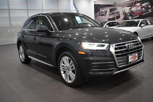 2018 Audi Q5 2.0T Premium Plus