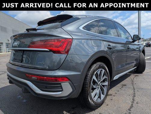 2022 Audi Q5 45 S line Premium Plus