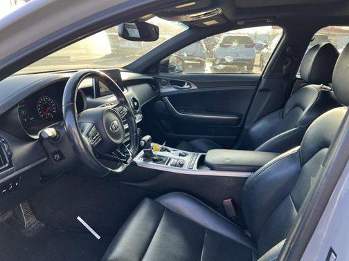 2019 Kia Stinger GT1