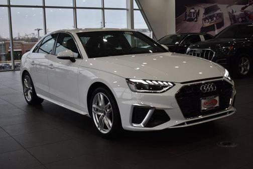 2022 Audi A4 45 S line Premium Plus