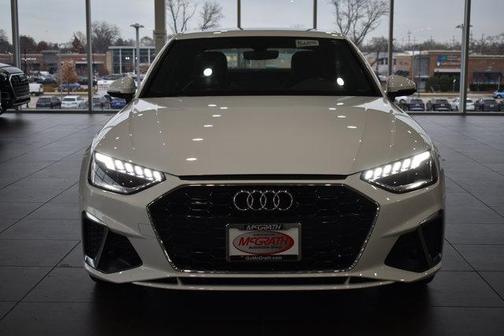 2022 Audi A4 45 S line Premium Plus