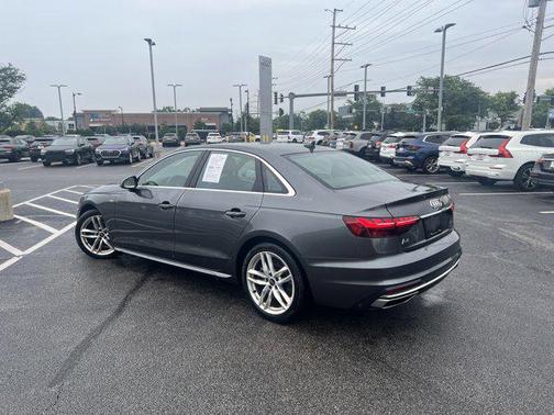 2022 Audi A4 45 S line Premium Plus