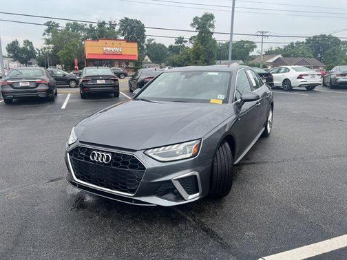 2022 Audi A4 45 S line Premium Plus