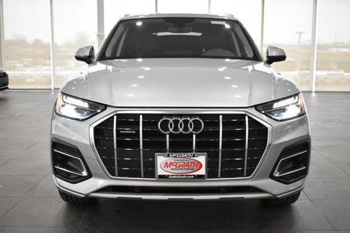 2023 Audi Q5 40 Premium