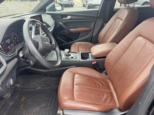 2020 Audi Q5 45 Premium Plus