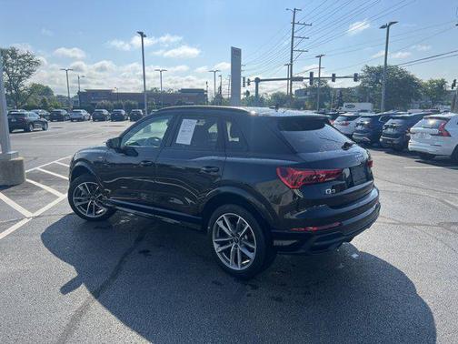 2024 Audi Q3 Premium 45 TFSI S line quattro Tiptronic