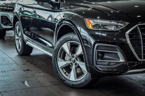 2025 Audi Q5 40 Premium Plus