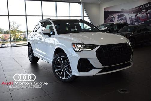 2025 Audi Q3 Premium 45 TFSI S line quattro Tiptronic