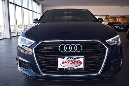 Photo 2 of 27 of 2018 Audi A3 2.0T Premium