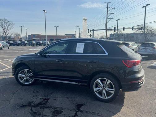 2023 Audi Q3 45 S line Premium Plus