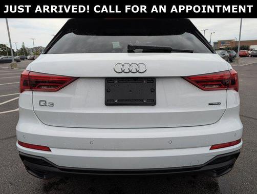 2024 Audi Q3 Premium 45 TFSI S line quattro Tiptronic