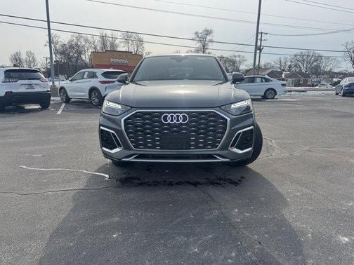 2023 Audi Q5 45 S line Premium Plus