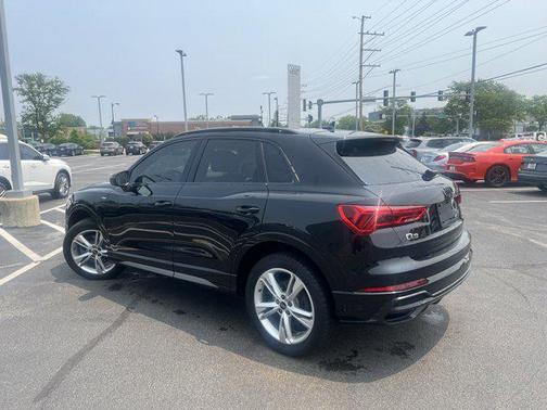 2022 Audi Q3 45 S line Premium Plus
