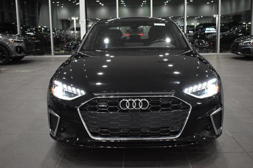 2023 Audi A4 45 S line Premium Plus