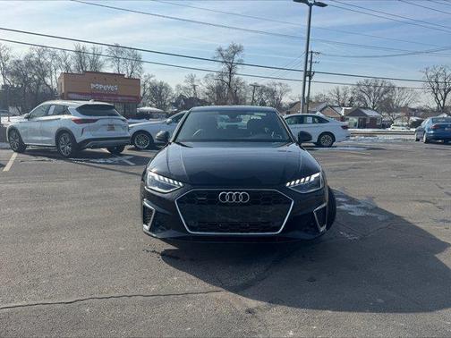 2023 Audi A4 45 S line Premium Plus