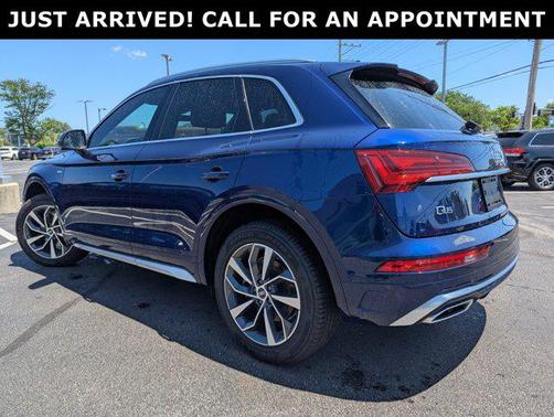2022 Audi Q5 45 S line Premium Plus