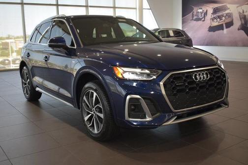 2022 Audi Q5 45 S line Premium Plus