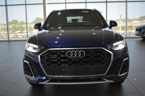 2022 Audi Q5 45 S line Premium Plus
