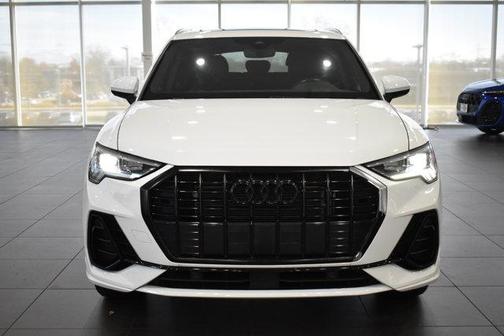 2023 Audi Q3 Premium 45 TFSI S line quattro Tiptronic