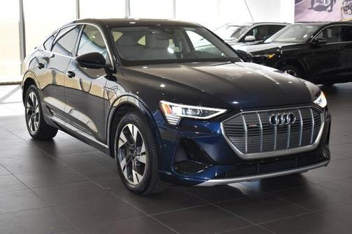 Brilliant Black 2022 Audi e-tron Sportback S line Premium Plus