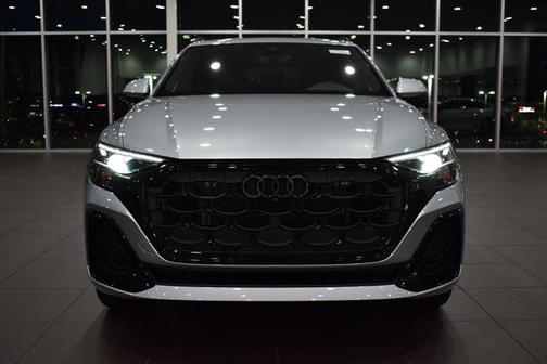 2025 Audi Q8 55 Premium Plus
