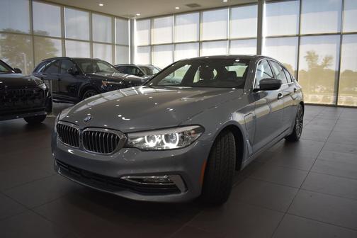 Bluestone Metallic 2018 BMW 530e xDrive iPerformance