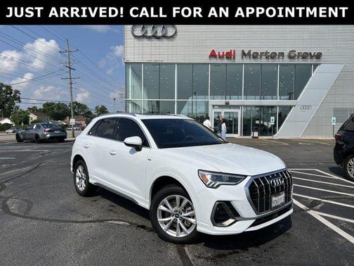 2023 Audi Q3 45 S line Premium Plus