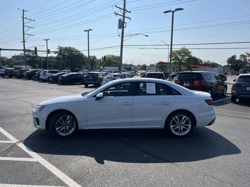 2021 Audi A4 45 S line Premium