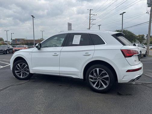 2022 Audi Q5 45 S line Premium Plus