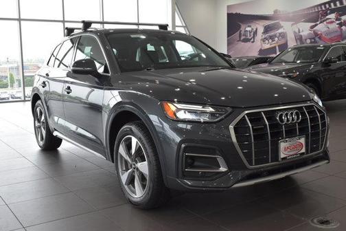 2023 Audi Q5 40 Premium Plus