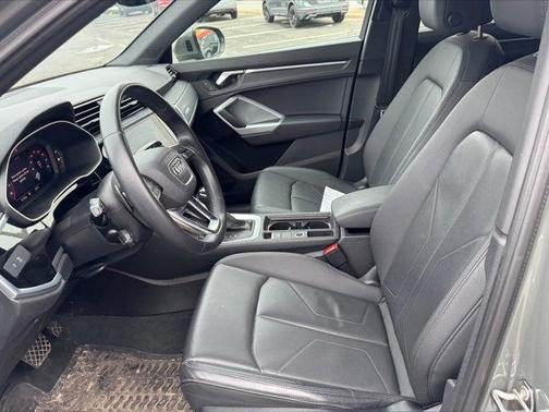 2022 Audi Q3 45 S line Premium Plus