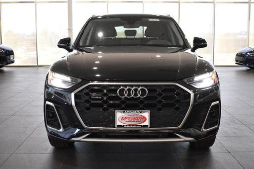 2023 Audi Q5 45 S line Premium