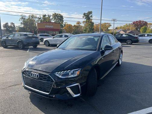 2023 Audi A4 45 S line Premium