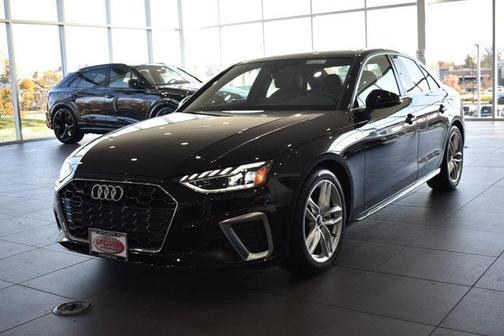 2023 Audi A4 45 S line Premium