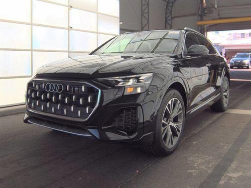 2024 Audi Q8 55 Prestige