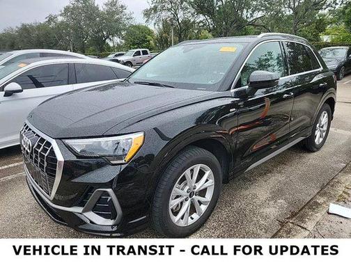 2022 Audi Q3 45 S line Premium