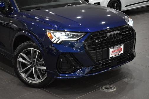 2023 Audi Q3 45 S line Premium Plus