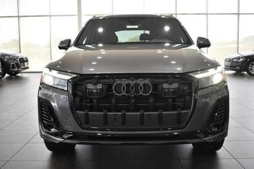 2025 Audi Q7 45 Premium