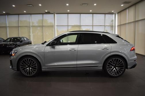 Satellite Silver Metallic 2026 Audi SQ8 4.0T Prestige