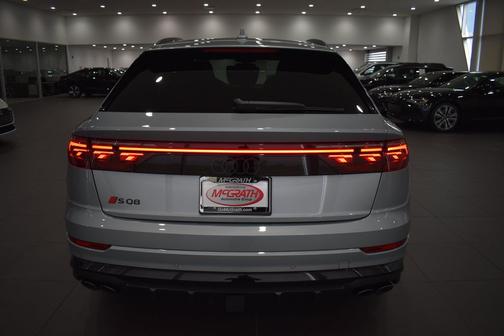 Satellite Silver Metallic 2026 Audi SQ8 4.0T Prestige