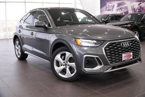 2022 Audi Q5 45 S line Premium Plus