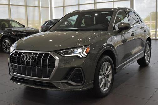 2025 Audi Q3 45 S line Premium Plus