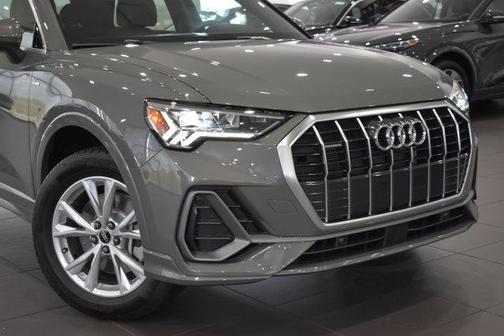 2025 Audi Q3 45 S line Premium Plus