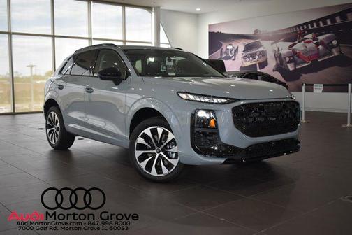 Arrow Gray Pearl Effect 2026 Audi Q3 TFSI quattro S tronic